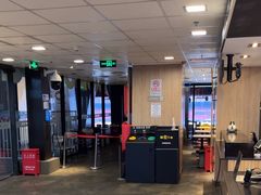 -麦当劳(国家体育场南路店)