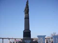 -人民防洪胜利纪念塔