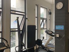 -汗水空间私教健身连锁(SM广场店)