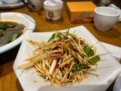 -隔壁老王·家常云南菜(花巷店)