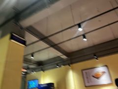 -罗霸蛮老岳阳大排档·鲜货烧烤·土吊子煨砂锅烧菜