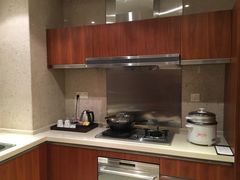 -三亚湾海居铂尔曼度假酒店