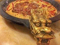 -黄潇洒老火锅(九眼桥宏济巷店)