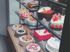 -格瑞思动物奶油生日蛋糕(圆融店)