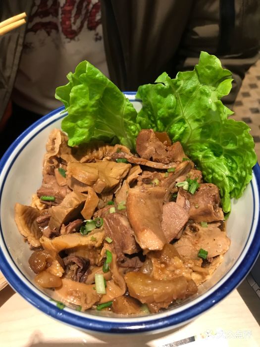 香港九叔牛杂(第一百货店)招牌腐竹牛杂图片 - 第1张