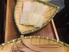 -聚汇三少·龙虾·中餐厅(莫邪路新天地店)