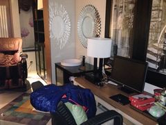 -喜鹊愉家酒店(郑州曼哈顿博览中心地铁站店)