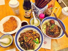 -沪西老弄堂面馆(定西路店)