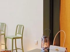 靠窗位-山野咖啡(之江花园店)