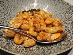 油爆小河虾-屋里厢上海菜馆