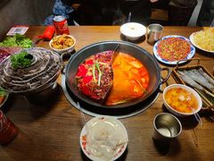 -萍姐火锅·公路夜市(武汉首店)