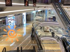 -银泰百货(厦门国贸中心店)