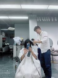 -茶发Salon·烫发染发理发