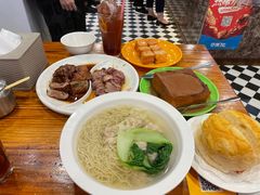 -澳门陈光记烧味饭店(南京德基广场店)