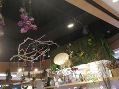 -谷莠子花艺气球派对·绿植造景·花艺沙龙(东海缤纷天地店)