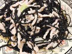 -乡土特色.冷锅鱼.牦牛肉汤锅