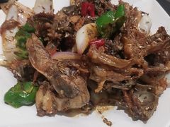 -许哥东北烧烤·铁丳烤串·宫后夹肉(繁花中心店)