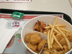 -肯德基(平江新城店)