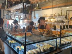 面包甜点陈列柜-仙峰天然面包(迎宾路店)
