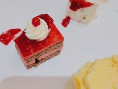 -晶丽香榭自助餐(南京大饭店)