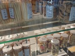 面包甜点陈列柜-金凤成祥(草桥店)