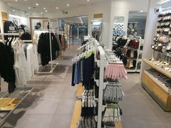 -hotwind热风(中贸广场店)