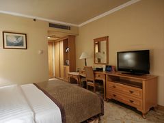 -北京新世纪饭店(动物园地铁站店)