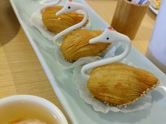 金枕榴莲天鹅酥-茶小点(丽悦新天店)