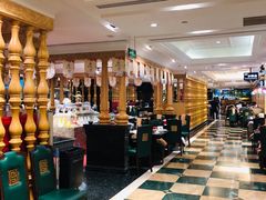 -蓝钻·国际美食海鲜自助百汇(西直门店)