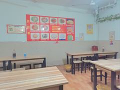 -老字号杨坡红油米线腊汁肉夹馍(东四道巷店)