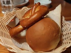 咸水面包-宝莱纳啤酒花园餐厅PAULANER BRAUHAUS Nanjing(广州路店)