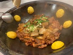 -小火炕铁锅炖鱼