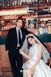 -黑马婚纱摄影