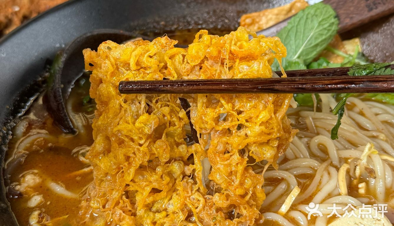 云南本地人认证的地道小锅米线！！！