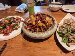 -隔壁老王·家常云南菜(花巷店)