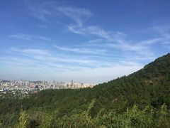 -灵岩山风景区