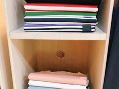 -Acne Studios(芮欧百货店)