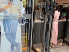 门面-瑞幸咖啡(中原万达店)
