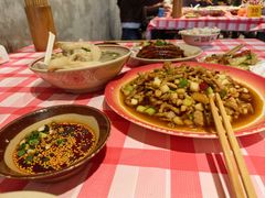 -老方桌烂蹄花川菜馆(九龙坡店)