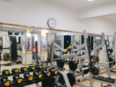 -中田健身工作室(莘庄地铁站店)