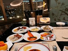 -广州花园酒店·凌璇阁旋转餐厅CAROUSEL360