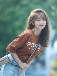 -阿三造型烫染•接发