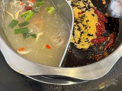 -重庆风光老灶火锅城(同德广场店)