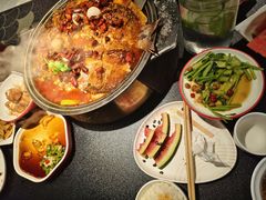 -辣尚瘾·烤鱼·新川菜(牡丹园直营店)