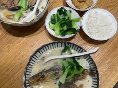 -鲜越鲜鱼粉(财富购物中心店)