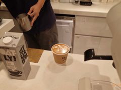 -% Arabica阿拉比卡咖啡(前滩太古里店)
