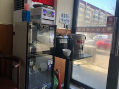 -大肚水饺锅贴·家常融合菜(新港店)