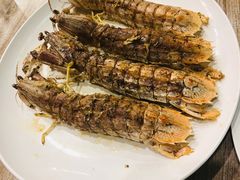 皮皮虾-拉威海鲜市场