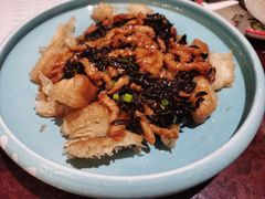 老油条的鱼香肉丝-新白鹿餐厅(爱琴海购物中心店)