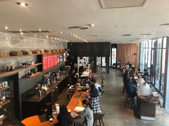 大堂-星巴克臻选(广州高德置地秋广场店)
